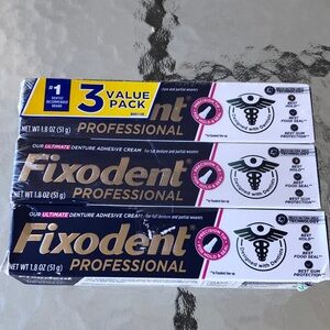 Fixodent Professional Ultimate Denture Adhesive Cream for Full and Partial Dentu